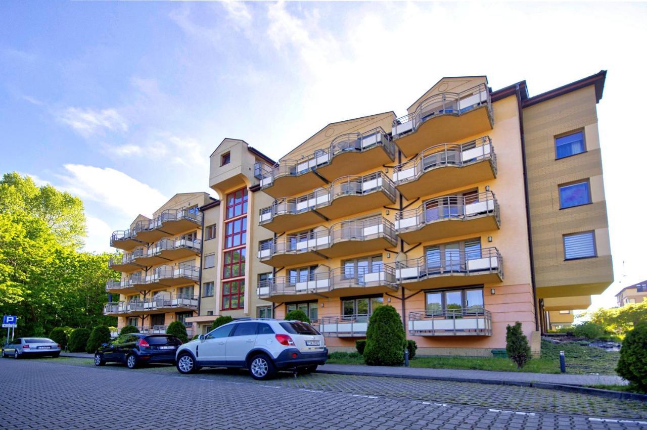 Apartament Park Zdrojowy 2 Swinoujscie Exterior foto